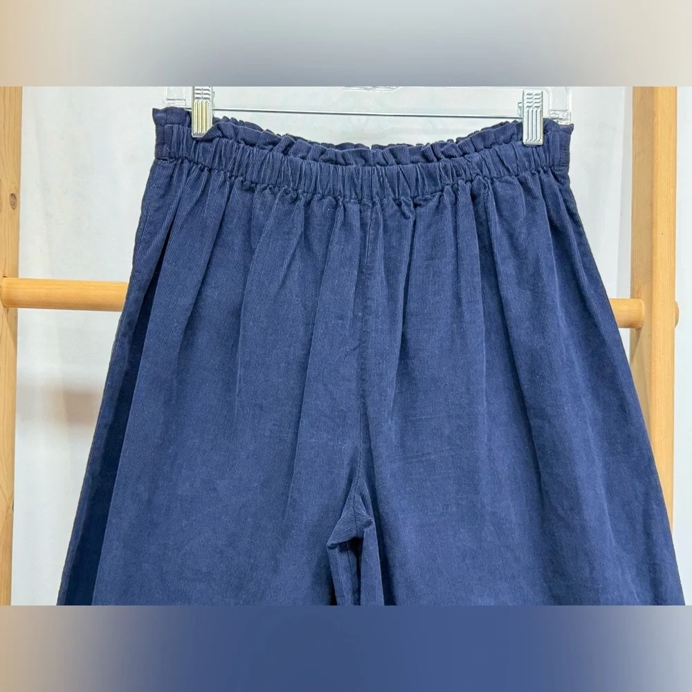 NORDSTROM Navy corduroy Youth wide leg crop Pants size 14/16(adult S)